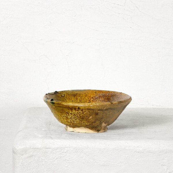 Amber Ceramic Bowl Macro 3